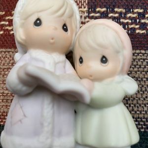 Precious Moments #529486